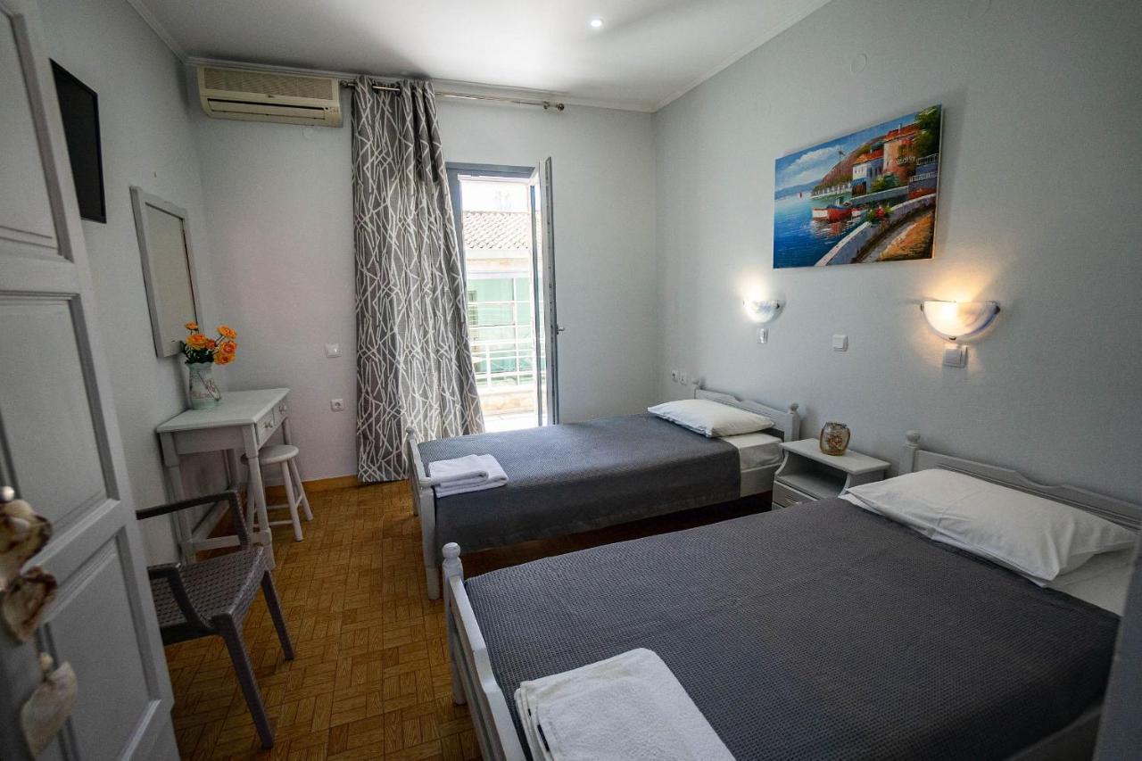 Golden Dolphin Studios&apartments Alykes (Zakynthos)